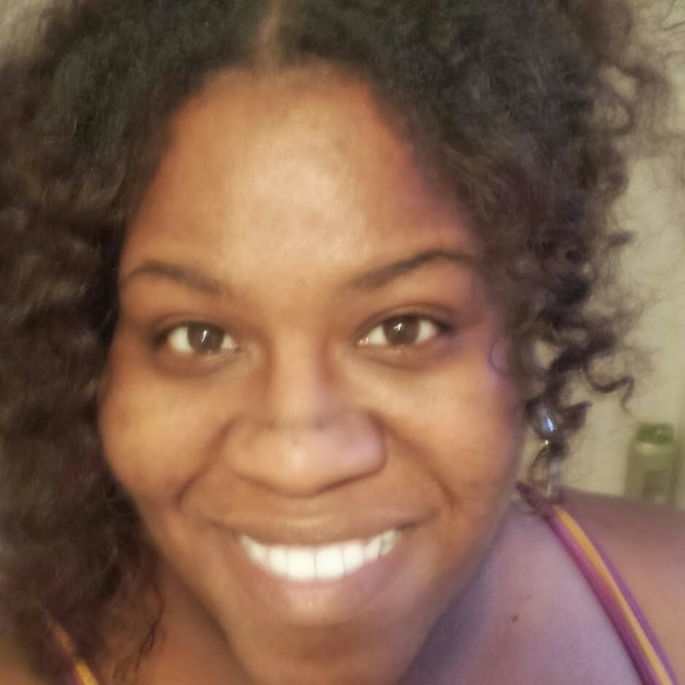 Meet your Posher, Myeesha